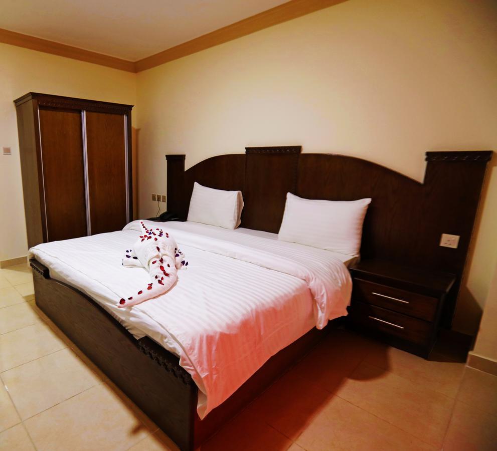 Jordan Flower Hotel Aqaba Esterno foto